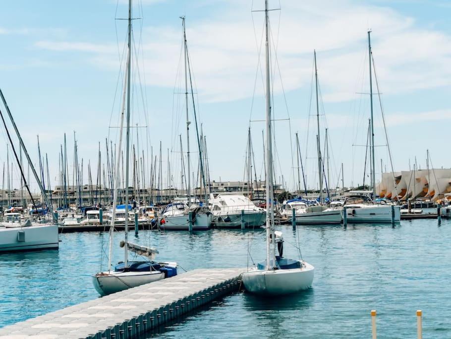 Duplex Centre Ville - 50M De La Plage - Clim - Garage - Netflix 勒格罗-迪鲁瓦 外观 照片