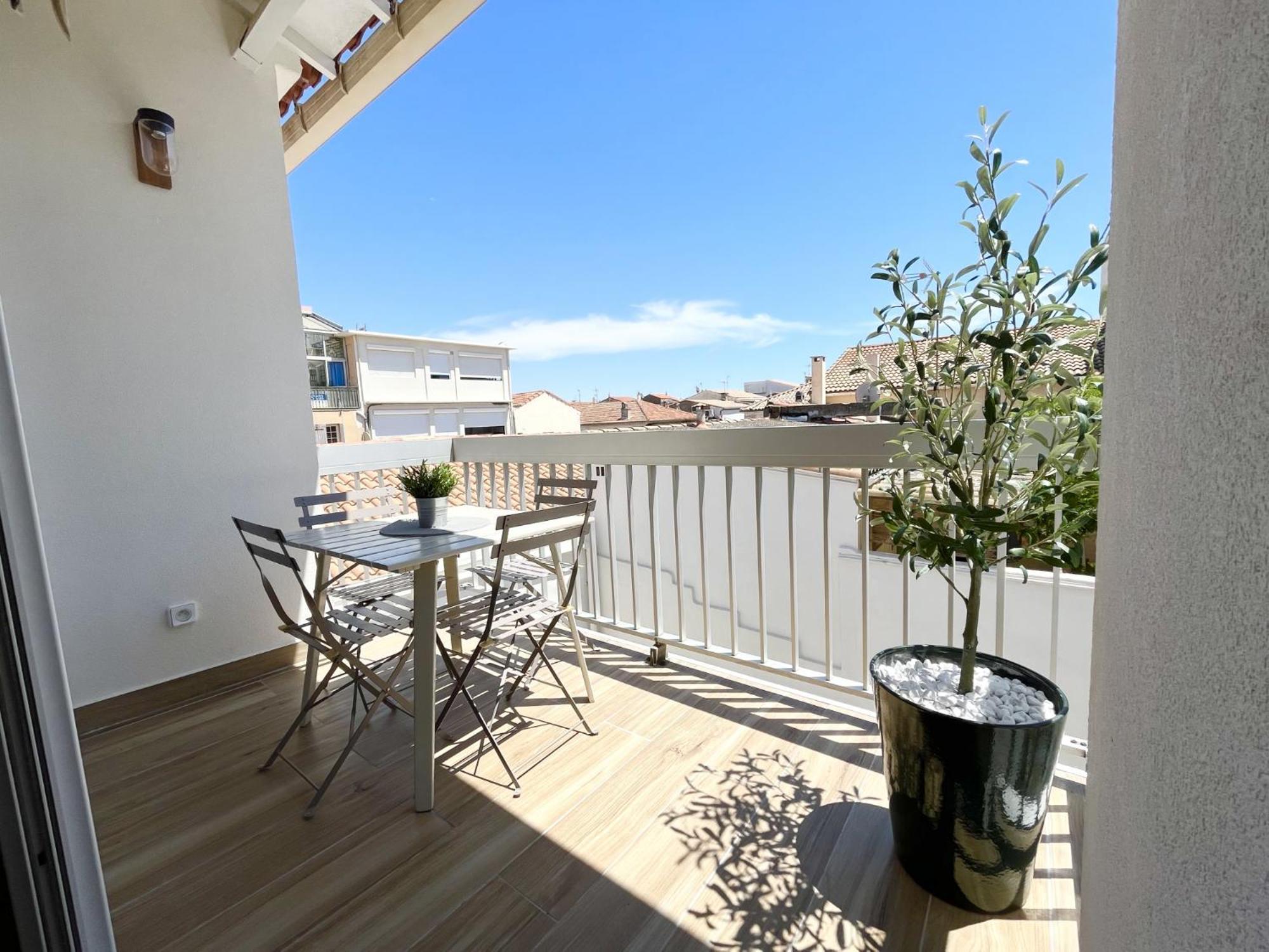 Duplex Centre Ville - 50M De La Plage - Clim - Garage - Netflix 勒格罗-迪鲁瓦 客房 照片